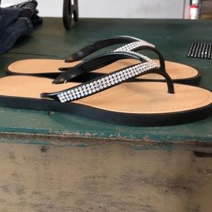 Ardene Shoes - Bling Flip Flops 👡 Ardene Shoes - Bling Flip Flops 👡